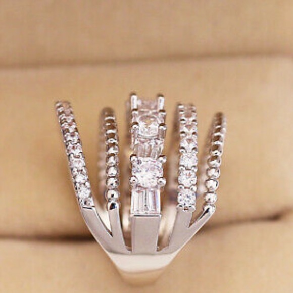NWT DIAMOND LUXURY 925 Sterling silver Multilayered Ring - Picture 4 of 5